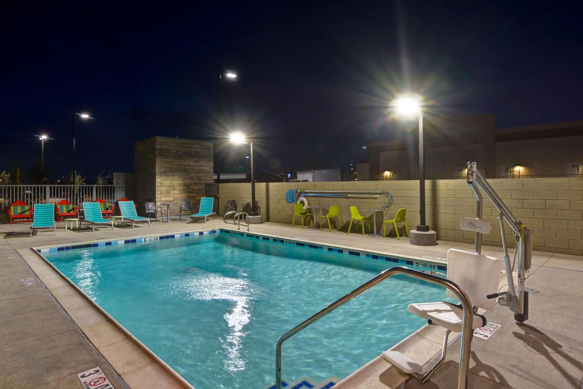 Home2 Suites By Hilton Palmdale Kültér fotó